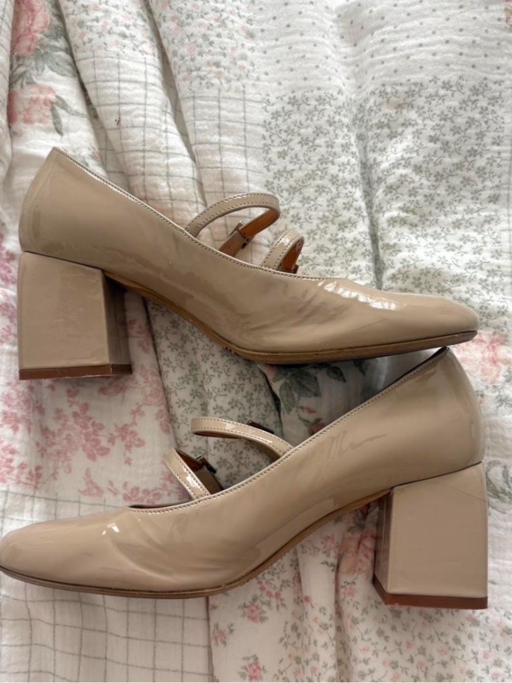 Sezane Soleil Heels - Picture 2 of 7